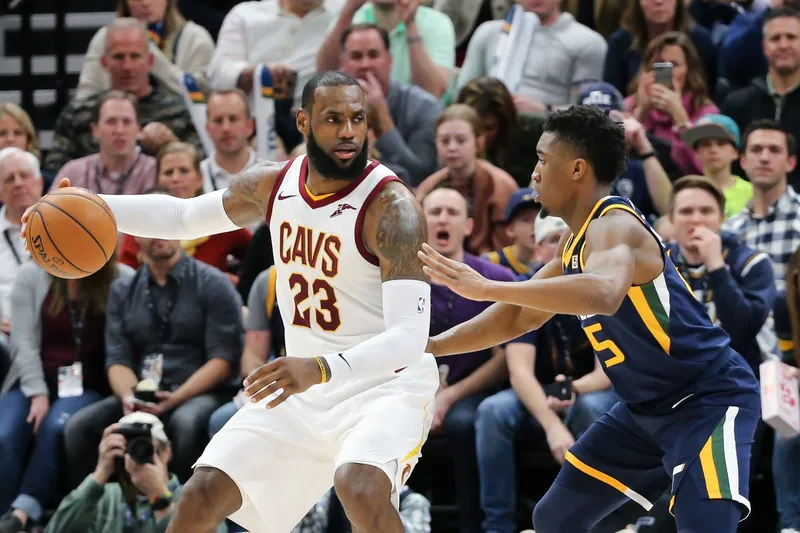 LeBron James y Donovan Mitchell son nombrados Jugadores de la Semana en la NBA