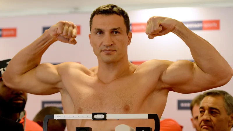 El promotor de Wladimir Klitschko guarda silencio sobre el posible regreso del campeón de peso pesado retirado