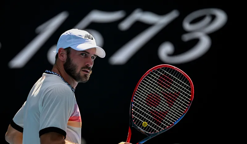 Tommy Paul avanza a los cuartos de final en Adelaide tras una victoria en tres sets | ATP Tour | Tenis