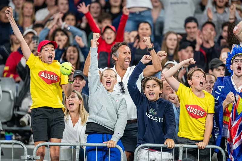 Nick Kyrgios Celebra el Éxito de un Joven Tenista Canadiense de 25 Años en el ATP de Dallas