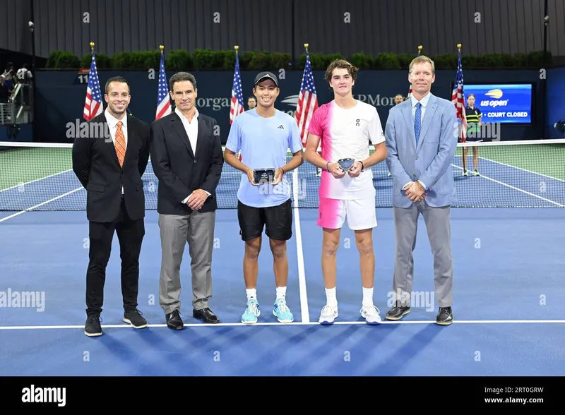 Joao Fonseca supera a Learner Tien y completa su viaje perfecto en Jeddah | ATP Tour | Tenis