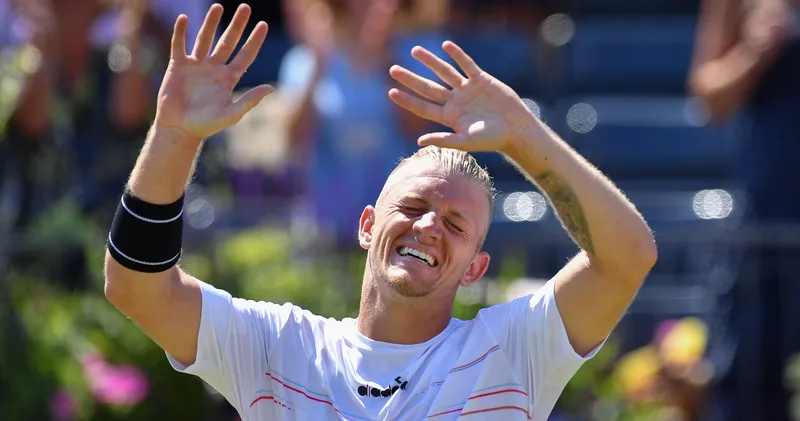 Abierto de Australia: Davidovich Fokina remonta dos sets en contra ante Auger-Aliassime