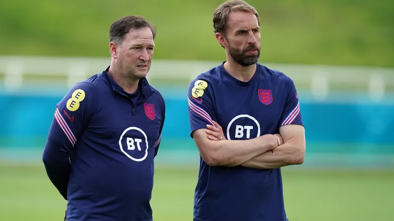 Steve Holland: Exentrenador asistente de Inglaterra asume el cargo de director técnico del Yokohama Marinos