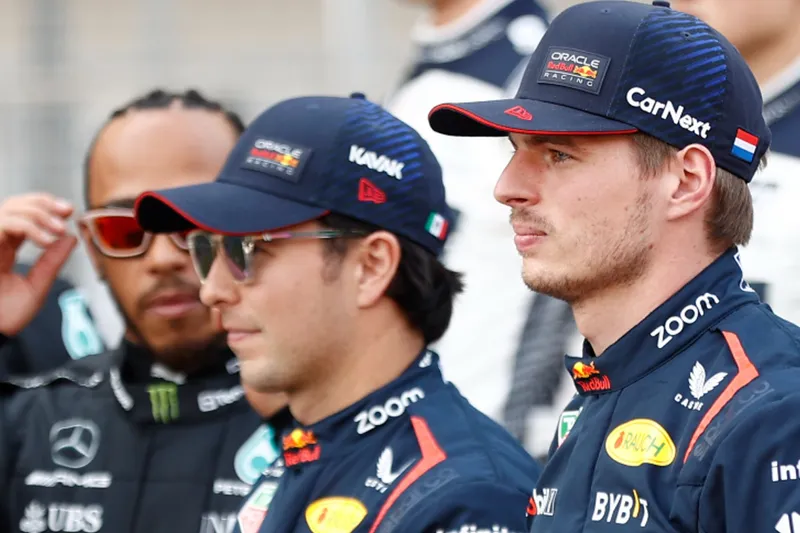 Pérez admite que su futuro en Red Bull F1 se definirá en los próximos días