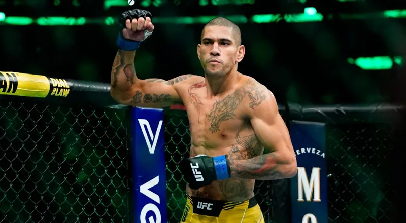 Reacción del campeón de la UFC Alex Pereira ante el altercado con Jamahal Hill