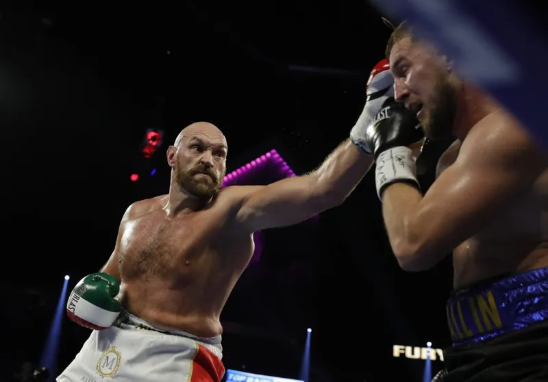 El entrenador de Tyson Fury afirma que el boxeador quiere 'matar' a Oleksandr Usyk a medida que se acerca la pelea