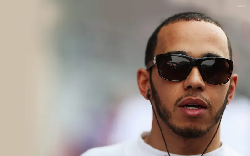 Lewis Hamilton revela su emotiva ruptura: confesiones y reflexiones personales