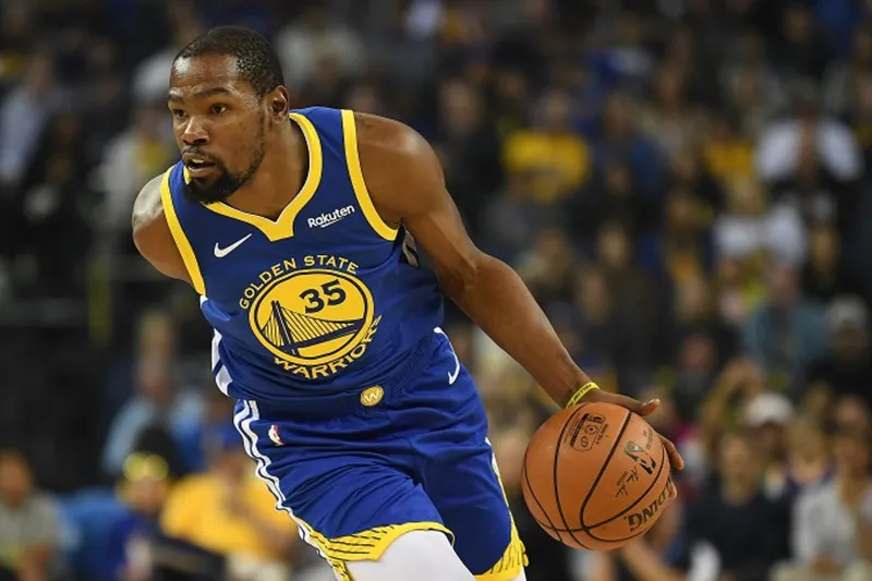 Kevin Durant a punto de convertirse en el octavo jugador en alcanzar los 30,000 puntos en su carrera