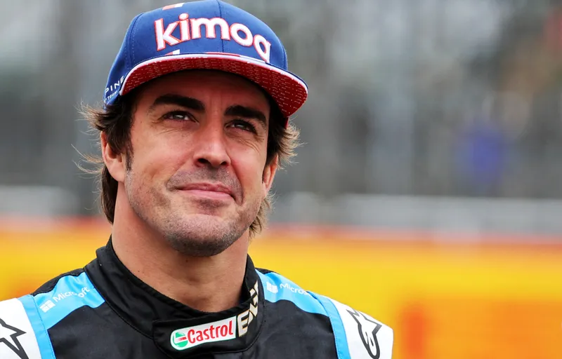 Fernando Alonso revela lesión oculta en una temporada decepcionante