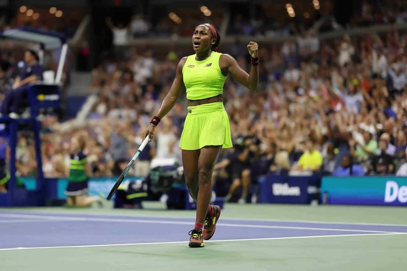 Coco Gauff sorprende a periodista famoso al ganar $10 millones en una intensa temporada de tenis