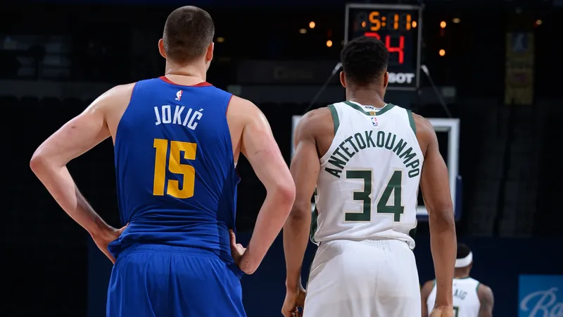 Nikola Jokic y Giannis Antetokounmpo encabezan la votación para el Juego de Estrellas de la NBA 2025