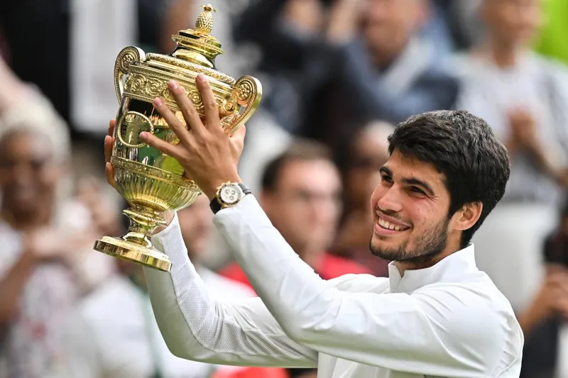 Ruud y Rublev se despiden en París, mientras De Minaur, Dimitrov y Tsitsipas avanzan hacia Turín