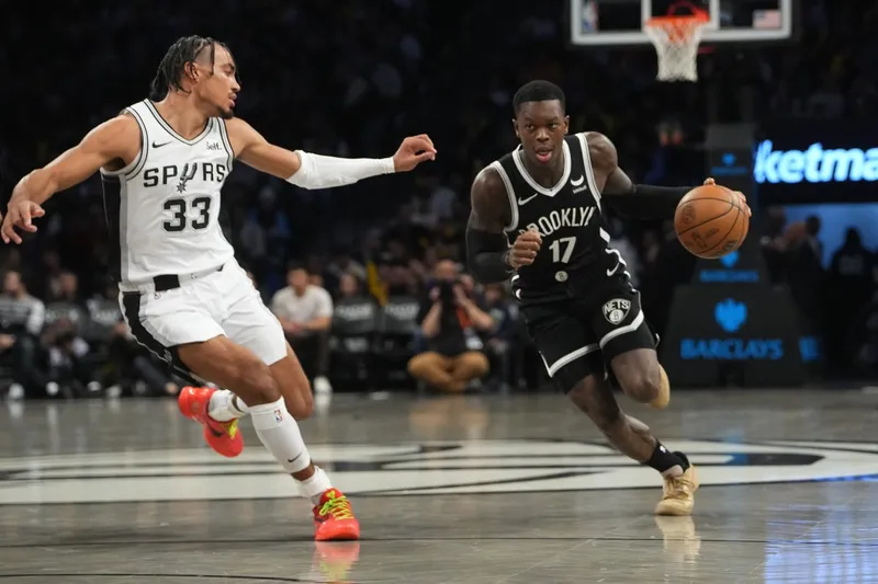 Intercambio de Dennis Schroder: Los Warriors adquieren al base de los Nets para reemplazar a De'Anthony Melton tras su lesión de rodilla de temporada completa