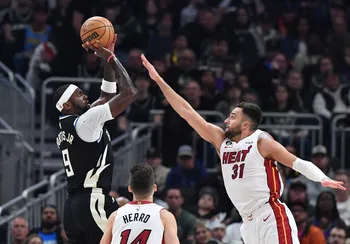 "Partido Bucks vs. Heat retrasado y juego de Pelicans pospuesto tras tormenta de nieve en Nueva Orleans"