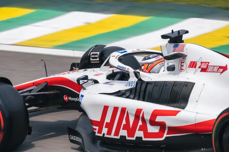 Clasificación del GP de Sao Paulo suspendida por intensas lluvias