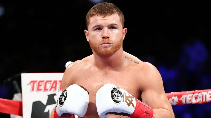 Brayan León se prepara para desafiar a Canelo Álvarez en el campamento al unirse al equipo Reynoso