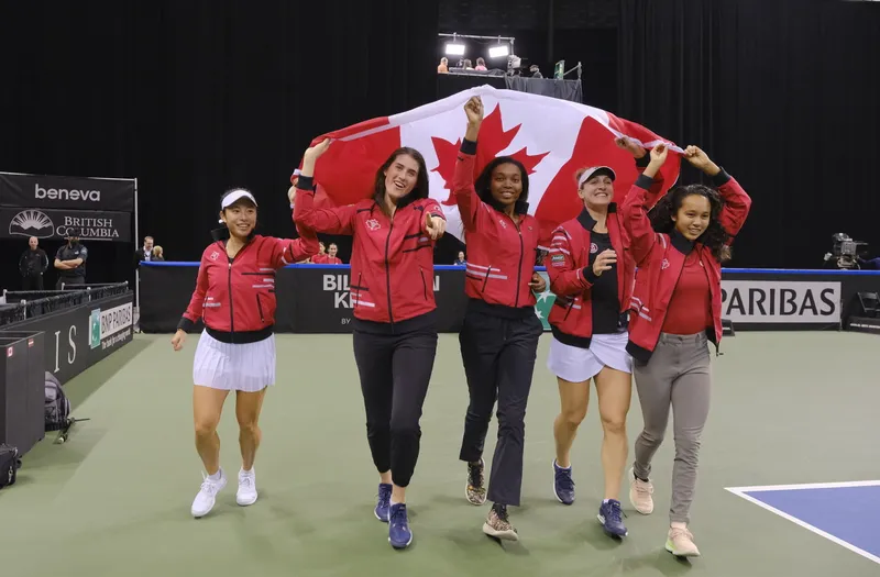 Leylah Fernandez vence a Donna Vekic y le da a Canadá una ventaja de 1-0 sobre Croacia en Perth