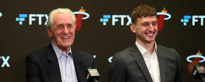 Nikola Jović, jugador de los Heat, se perderá al menos 4 semanas por fractura en la mano derecha