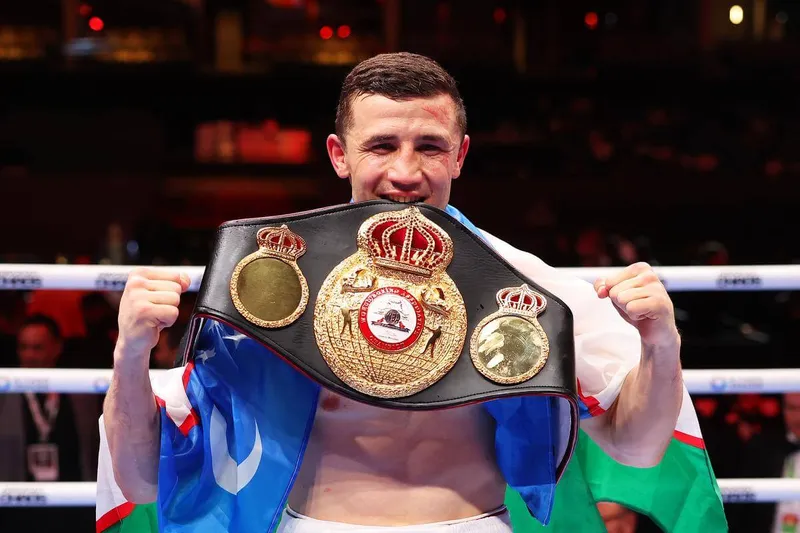 ¿Es Israil Madrimov un paria en el boxeo? Su futuro se ve sombrío - Noticias de Boxeo