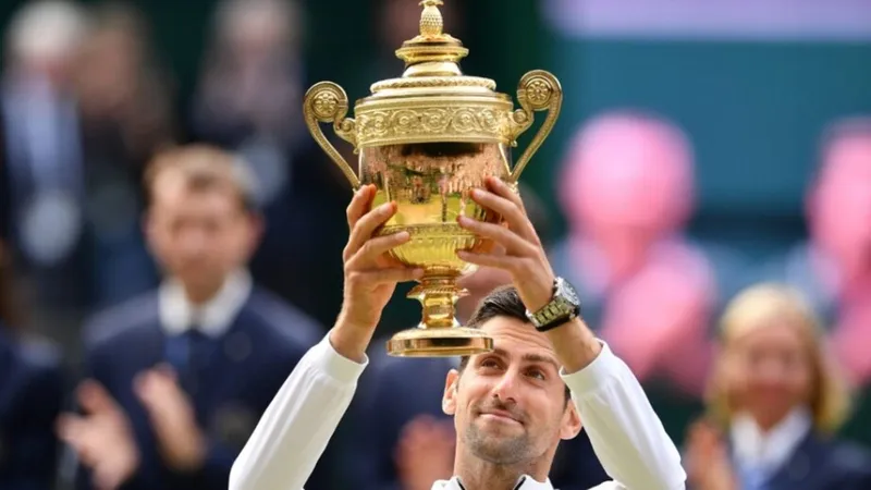 Novak Djokovic Revive Su Icónica Victoria en Wimbledon 2019 Contra Roger Federer y Habla Sobre un Giro Casi Imposible