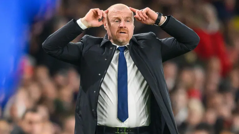 Everton: Sean Dyche destaca la 'energía positiva' tras la compra del club