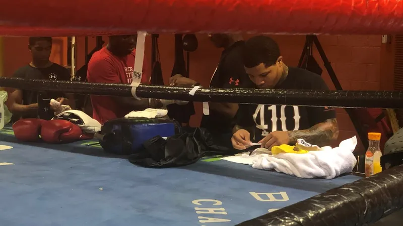 Tank Davis Inicia Entrenamientos para la Defensa del Título Contra Lamont Roach - Noticias de Boxeo 24